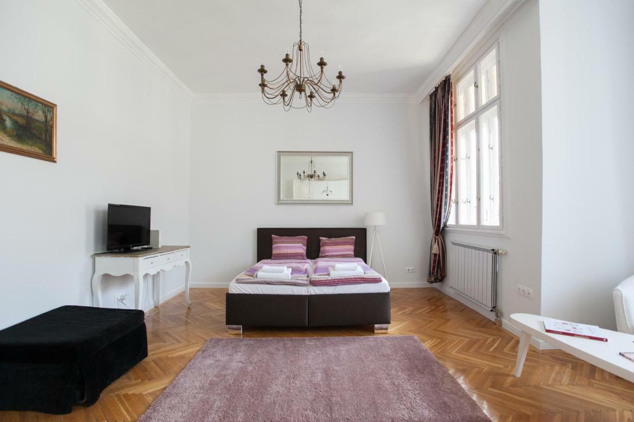 Chic & Charm Apartment Budapest Kültér fotó